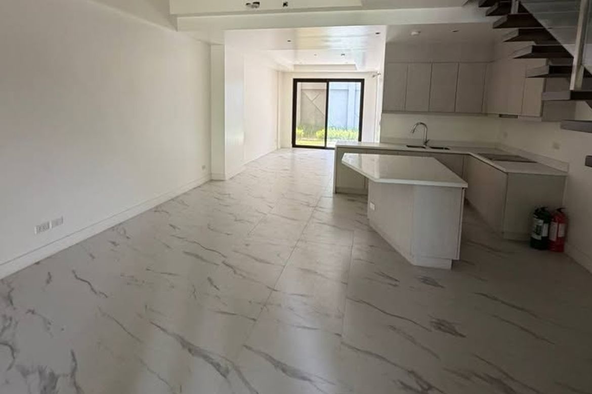 3 Bedroom House for Rent in Hulo, Mandaluyong, Metro Manila near MRT-3 Guadalupe photo 8