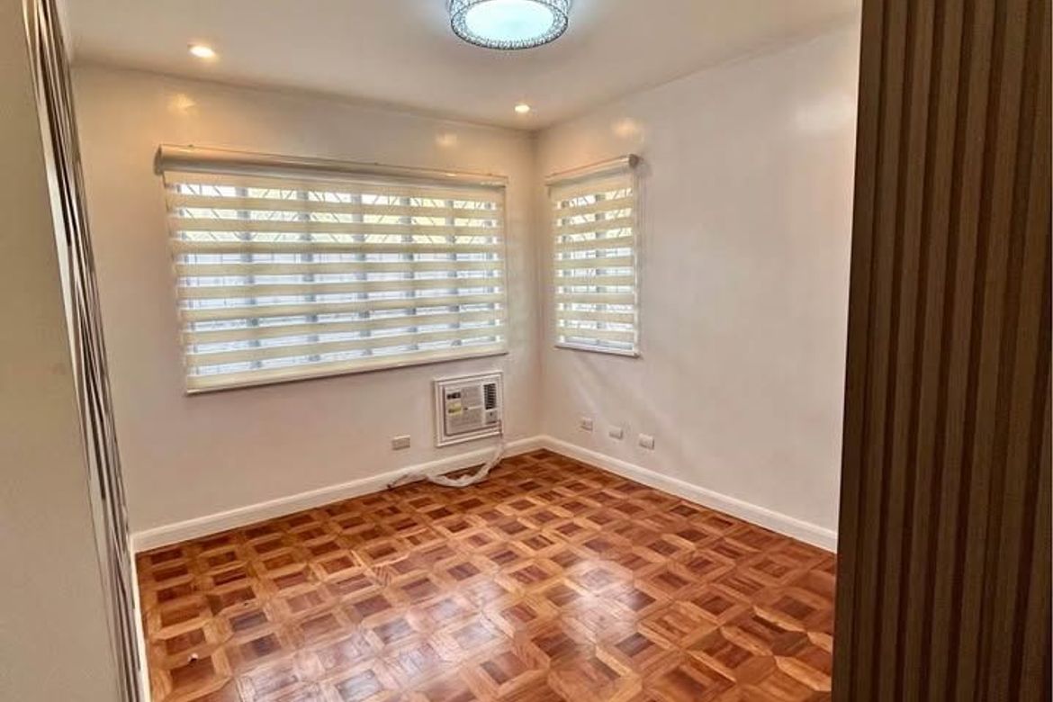 3 Bedroom House for Rent in Loyola Heights, Quezon City, Metro Manila photo 4