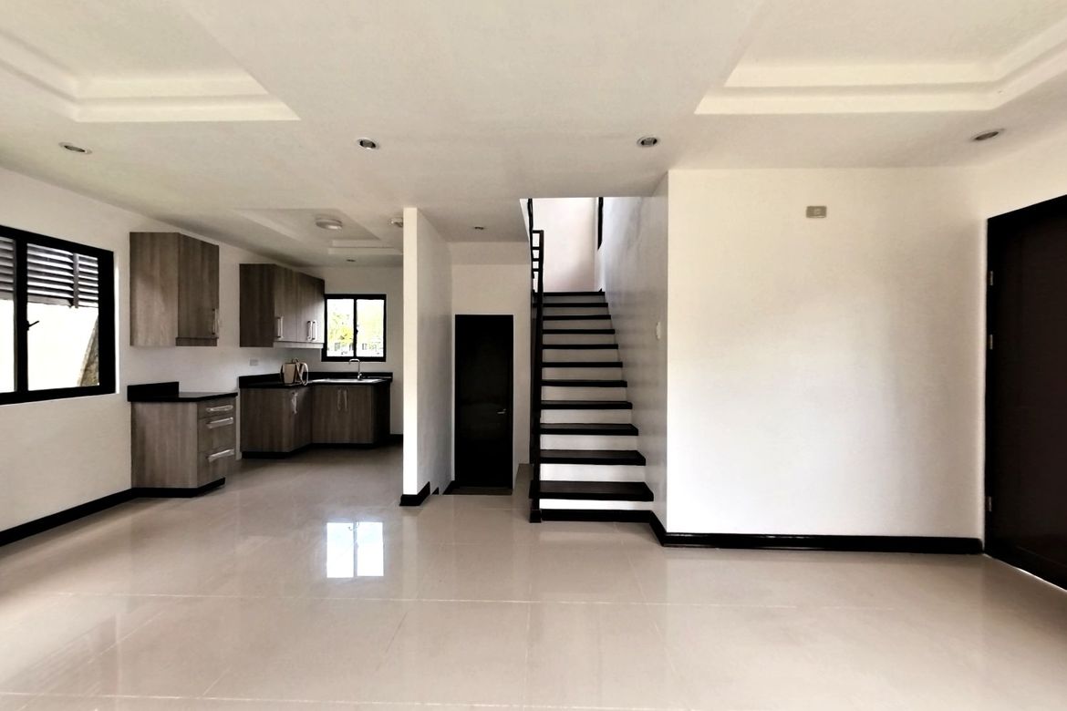 3 Bedroom House for Rent in Ma-A, Davao City, Davao del Sur photo 3