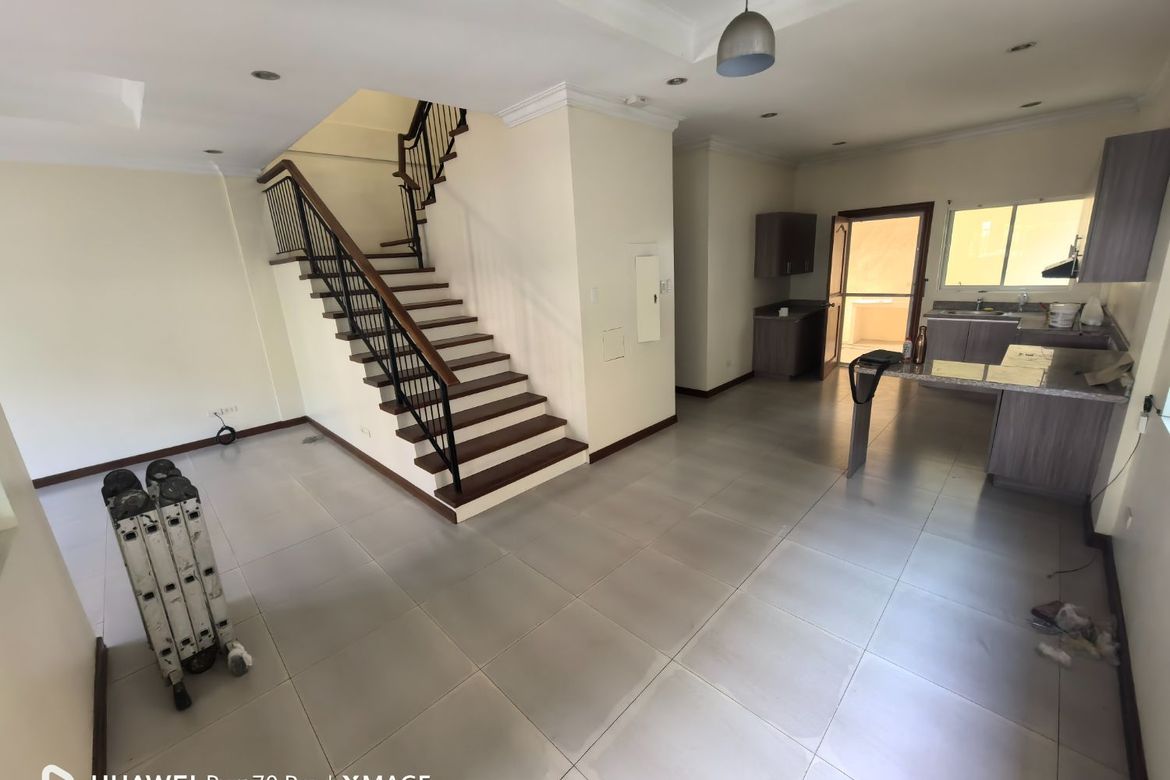 3 Bedroom House for Rent in Mabolo, Cebu City, Cebu