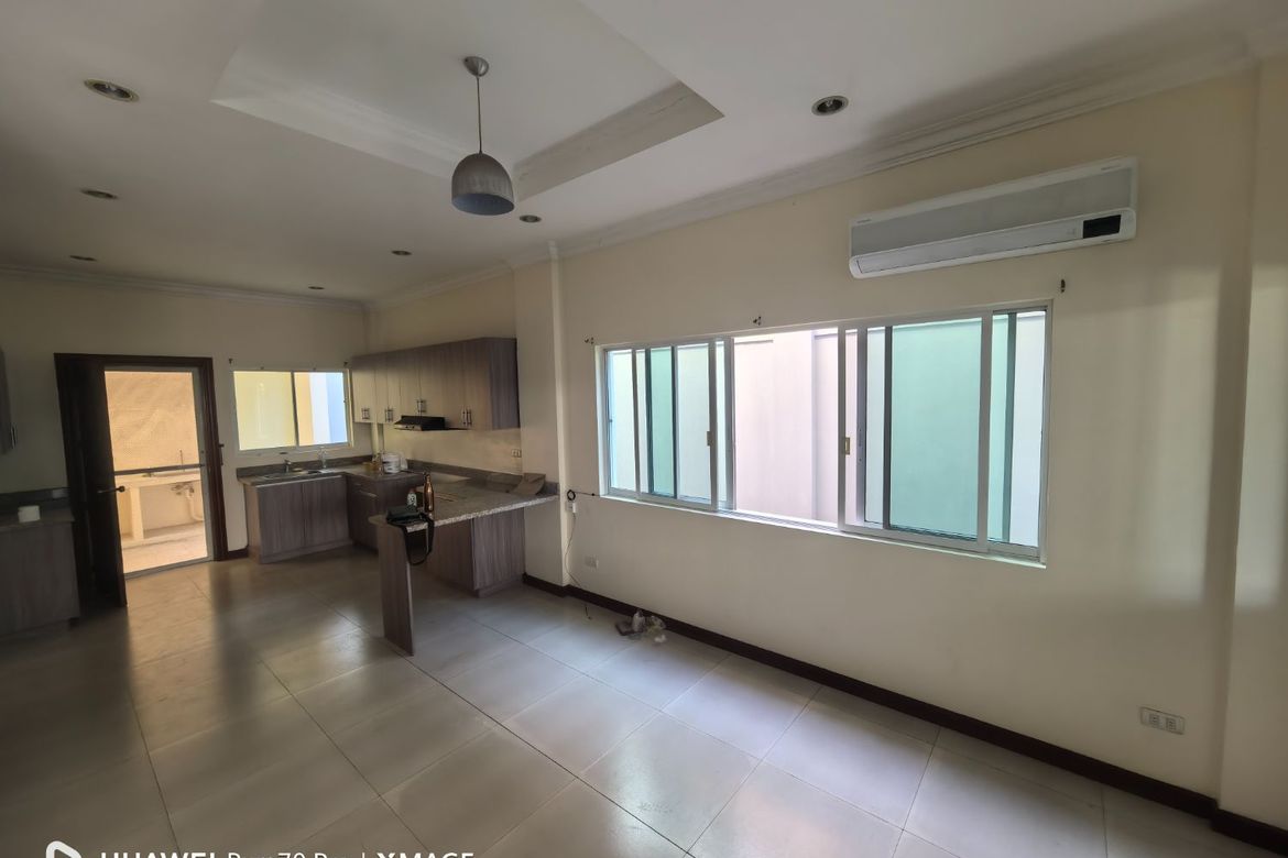 3 Bedroom House for Rent in Mabolo, Cebu City, Cebu photo 2