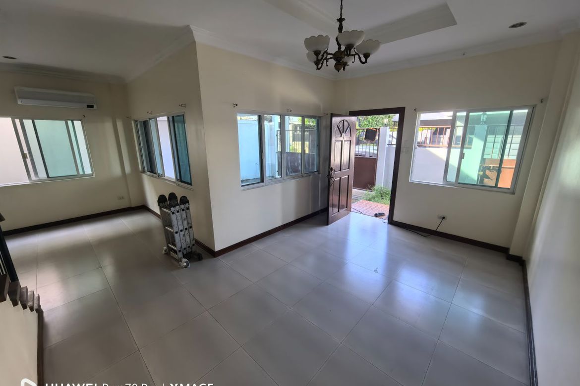 3 Bedroom House for Rent in Mabolo, Cebu City, Cebu photo 4