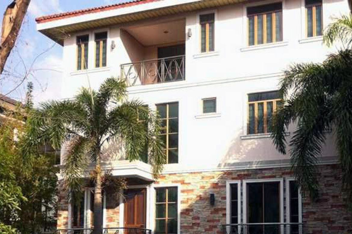 3 Bedroom House for Rent in McKinley Hill Village, McKinley Hill, Taguig, Metro Manila photo 6