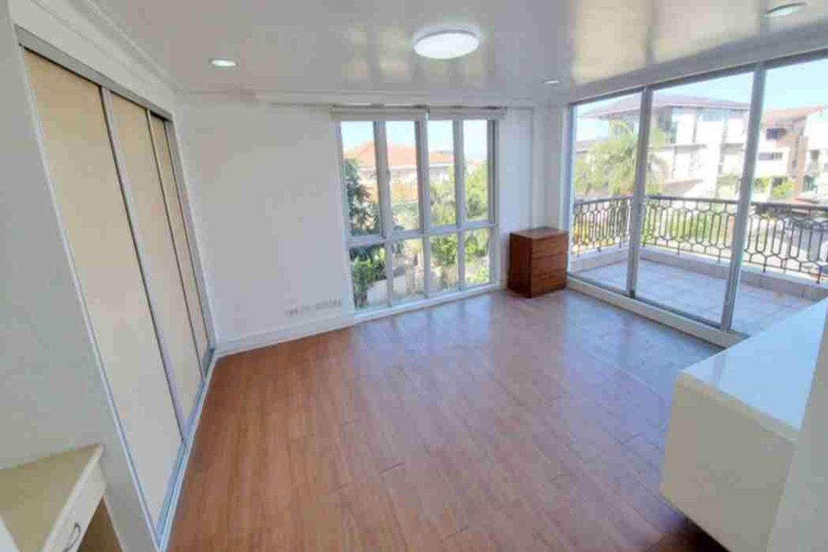 3 Bedroom House for Rent in McKinley Hill Village, McKinley Hill, Taguig, Metro Manila photo 6