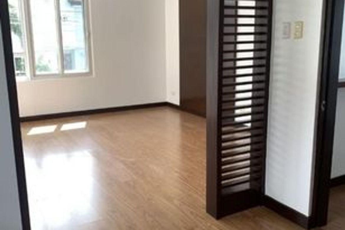3 Bedroom House for Rent in Molino IV, Bacoor, Cavite photo 4