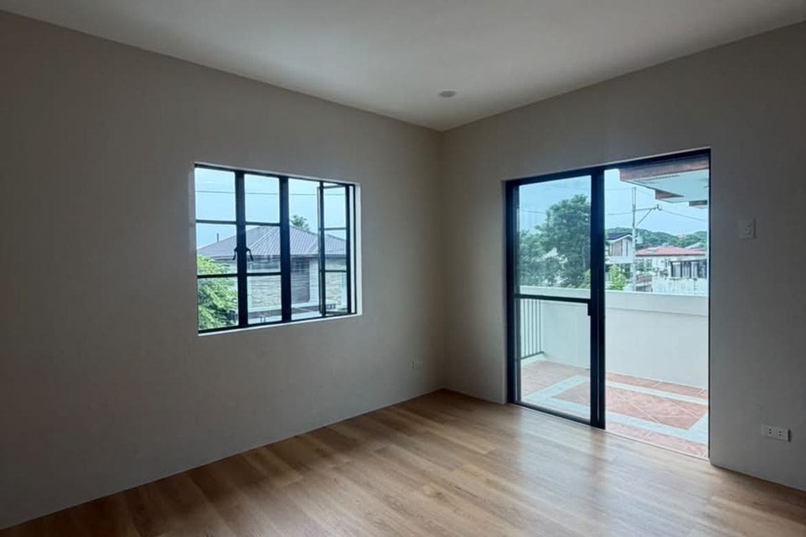 3 Bedroom House for Rent in Molino IV, Bacoor, Cavite photo 8