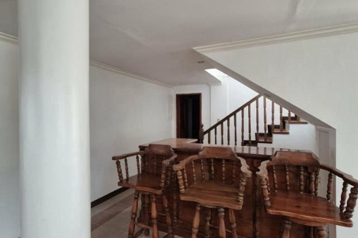 3 Bedroom House for Rent in Royale Tagaytay Estates, Buck Estate, Alfonso, Cavite photo 4