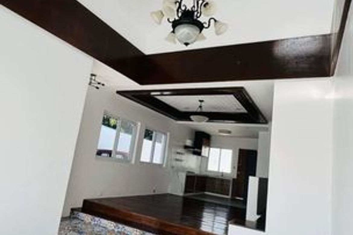 3 Bedroom House for Rent in San Isidro, Cainta, Rizal photo 2