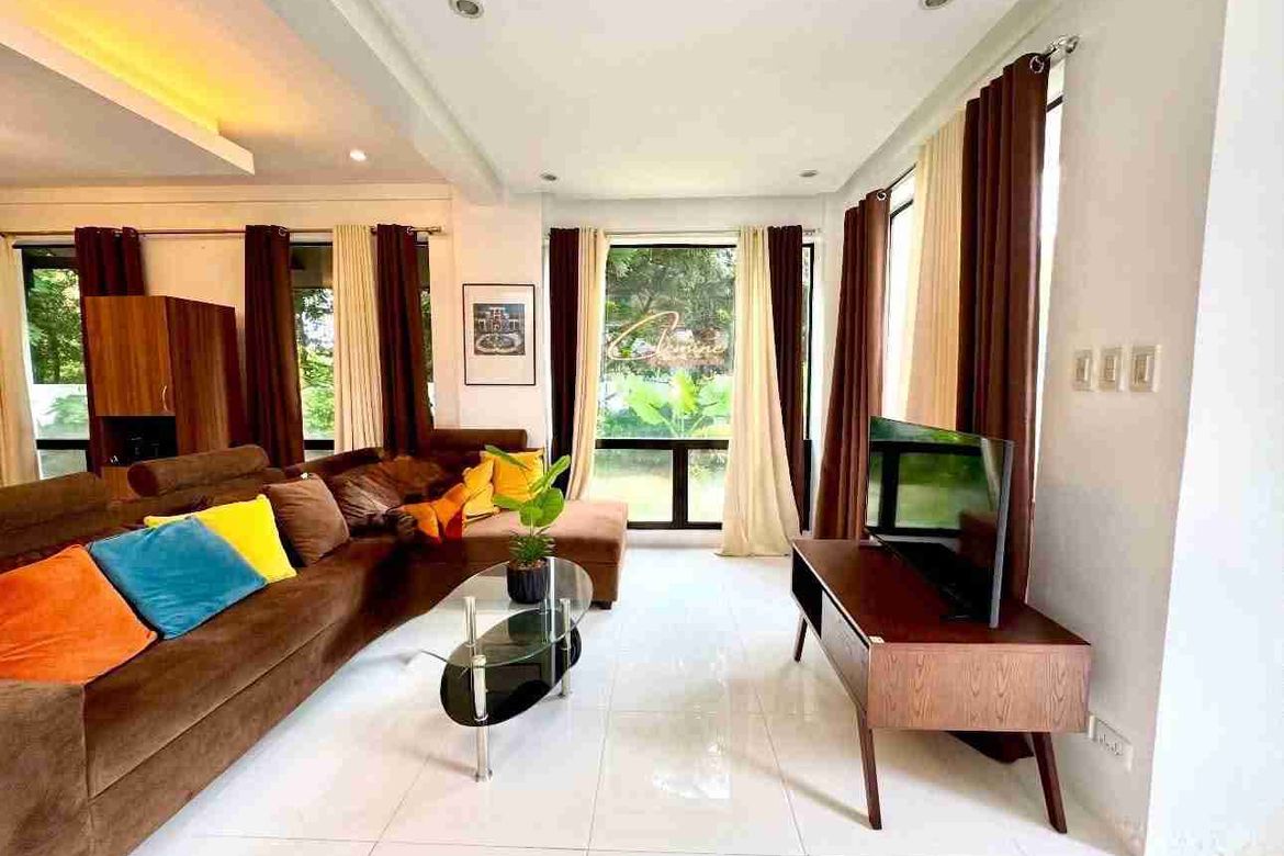 3 Bedroom House for Rent in Santa Rosa, Laguna
