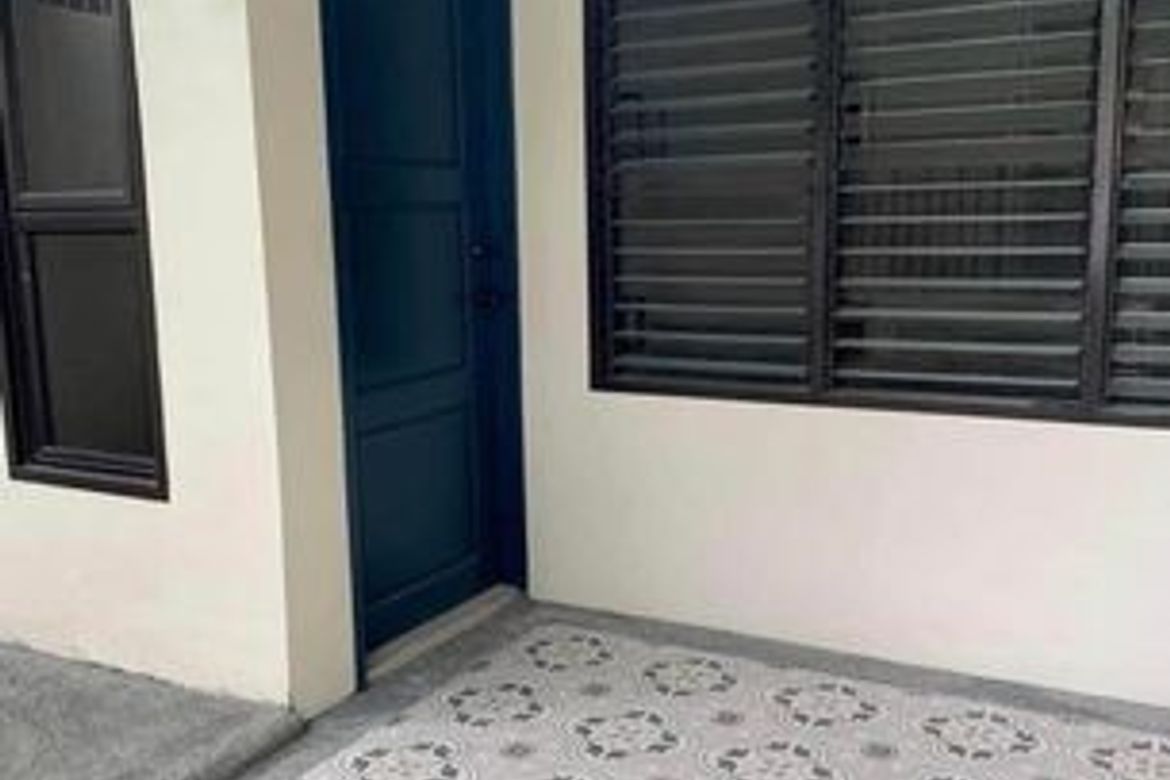 3 Bedroom House for Rent in Santo Domingo, Cainta, Rizal
