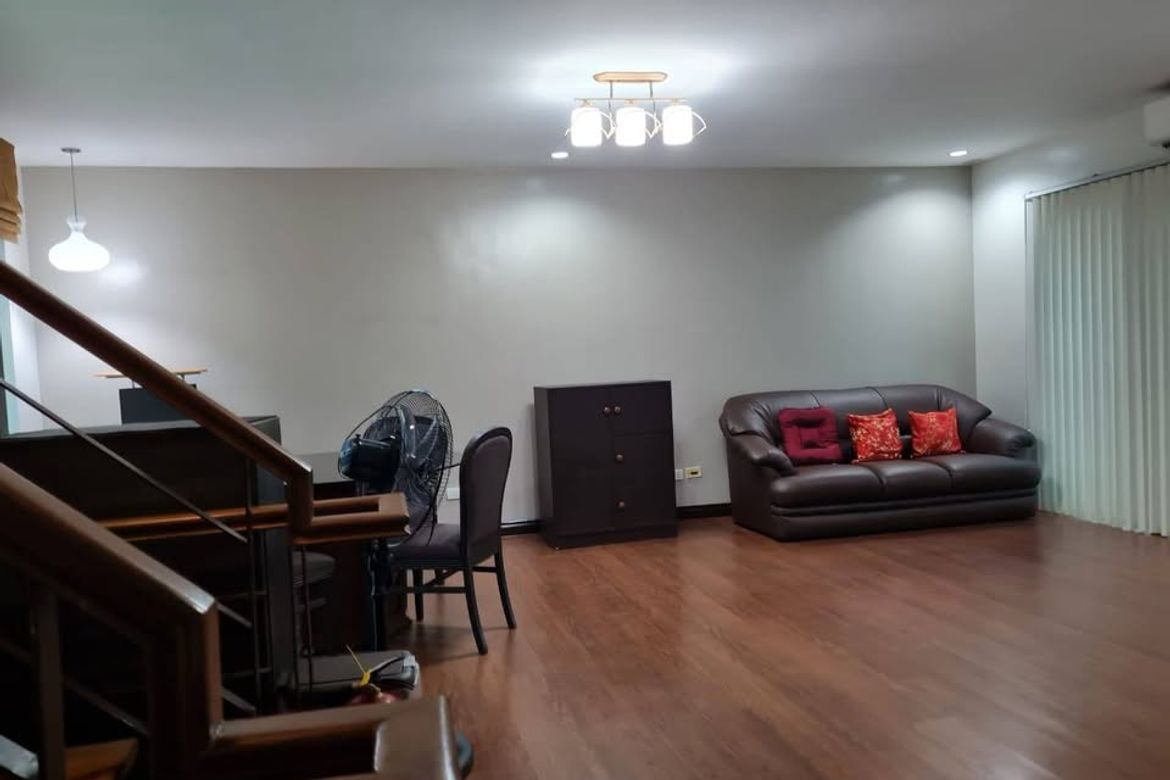 3 Bedroom House for Rent in Ugong Norte, Quezon City, Metro Manila photo 3