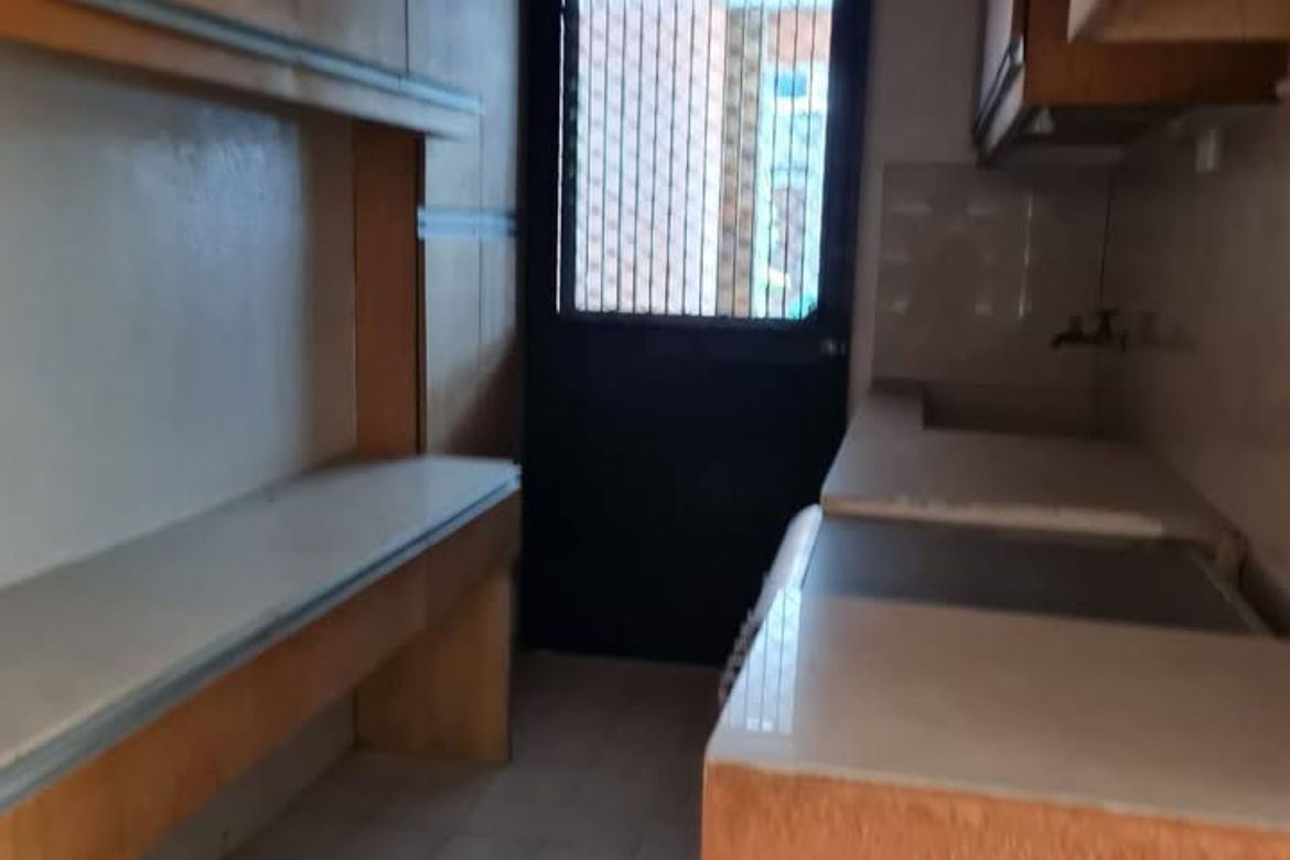 3 Bedroom House for Rent in Ugong Norte, Quezon City, Metro Manila photo 5