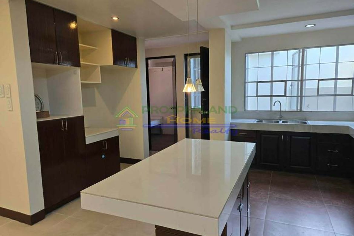 3 Bedroom House for Rent in Zapote, Biñan, Laguna photo 3