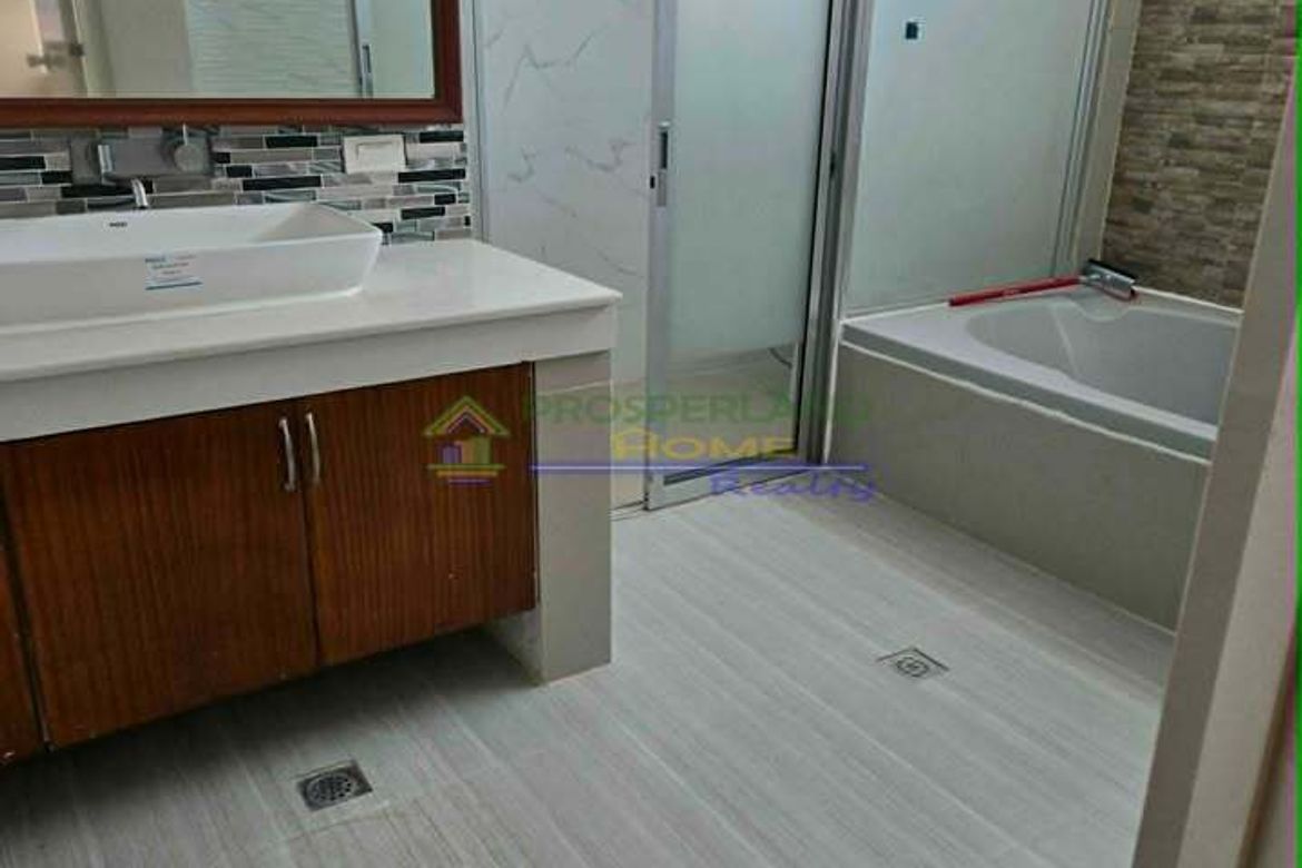 3 Bedroom House for Rent in Zapote, Biñan, Laguna photo 7