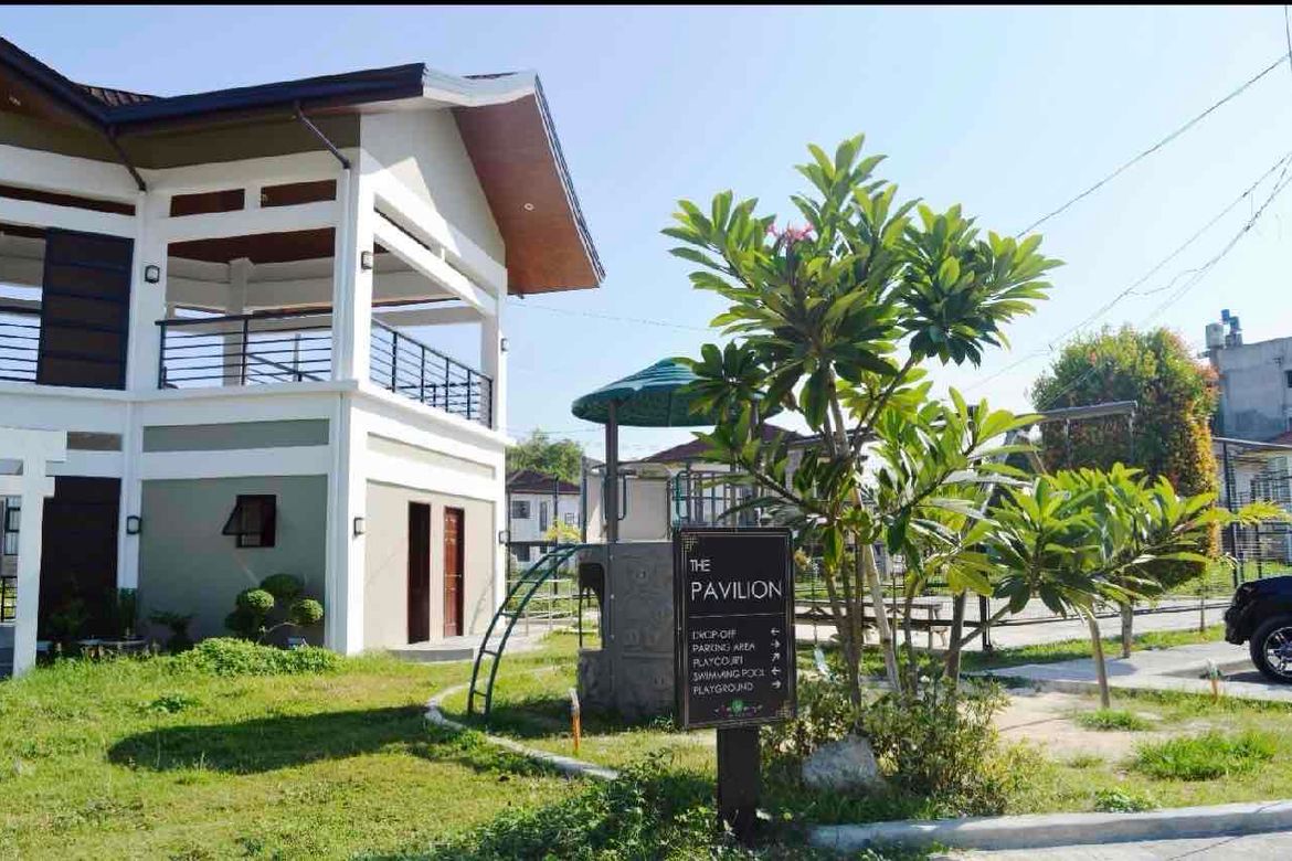 3 Bedroom House for Rent in ZEN RESIDENCES AT VIZKAYA, Tulay, Minglanilla, Cebu photo 6