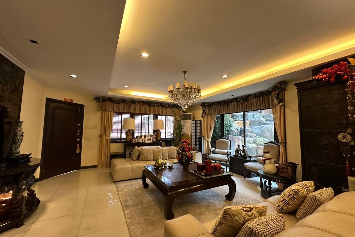 3 Bedroom House for Sale in Addition Hills, Mandaluyong, Metro Manila