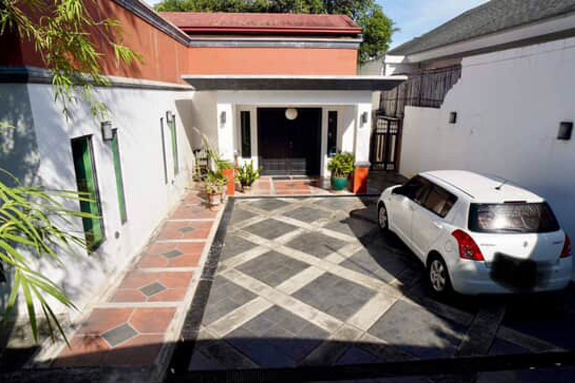 3 Bedroom House for Sale in Alabang, Muntinlupa, Metro Manila – photo 3