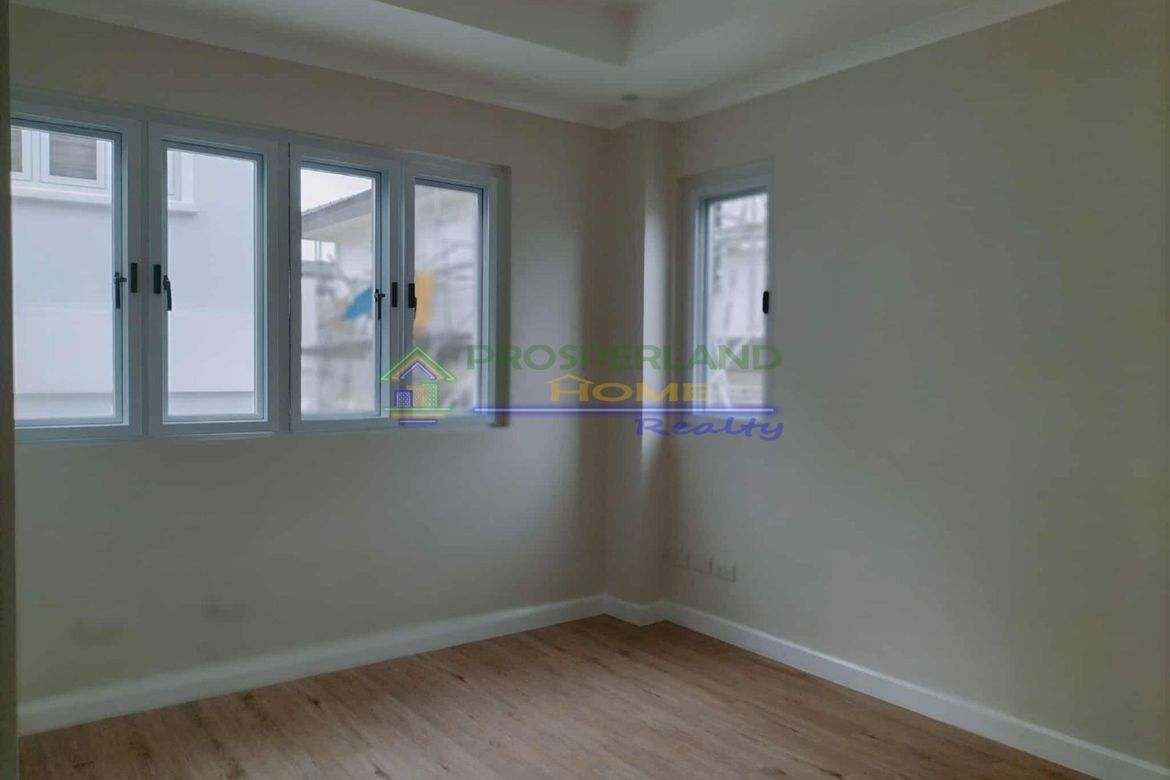 3 Bedroom House for Sale in Alabang, Muntinlupa, Metro Manila – photo 2