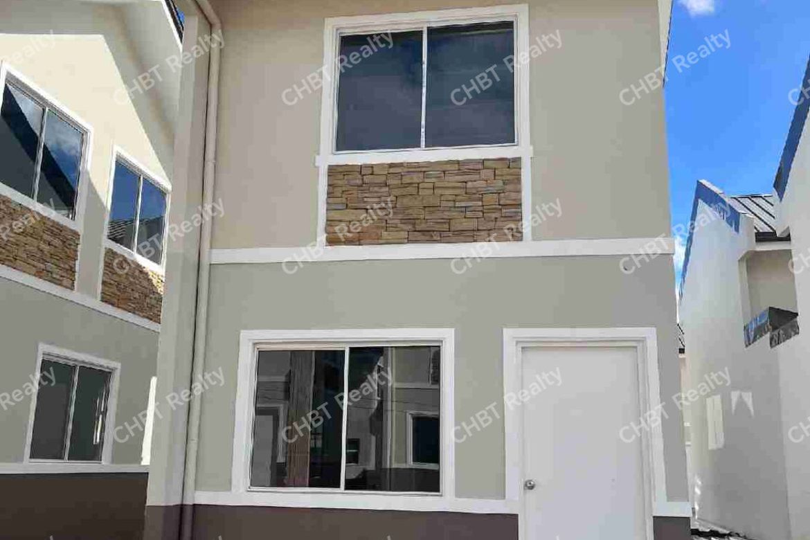 3 Bedroom House for Sale in Alingaro, General Trias, Cavite