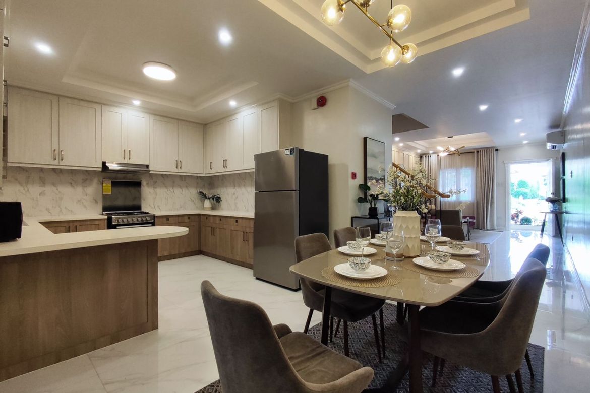 3 Bedroom House for Sale in Almanza Dos, Las Piñas, Metro Manila – photo 6
