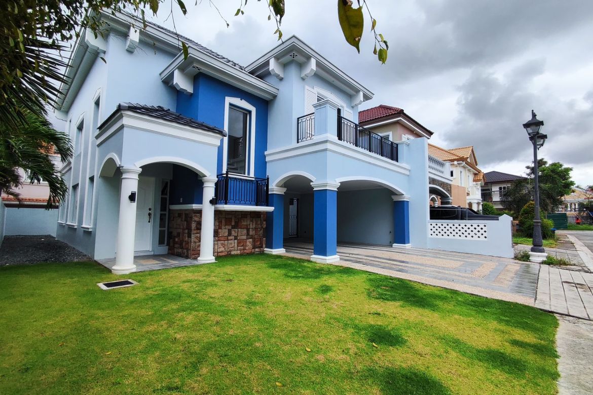 3 Bedroom House for Sale in Almanza Dos, Las Piñas, Metro Manila – photo 2