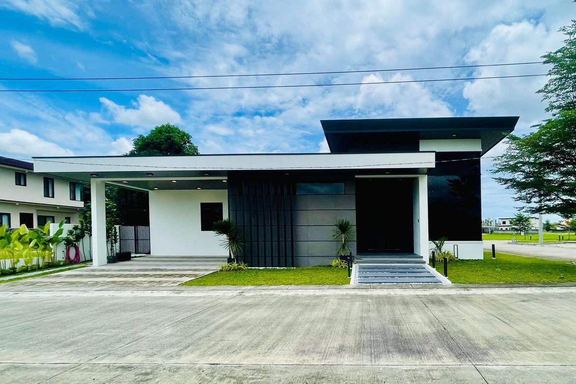 3 Bedroom House for Sale in Amsic, Angeles, Pampanga
