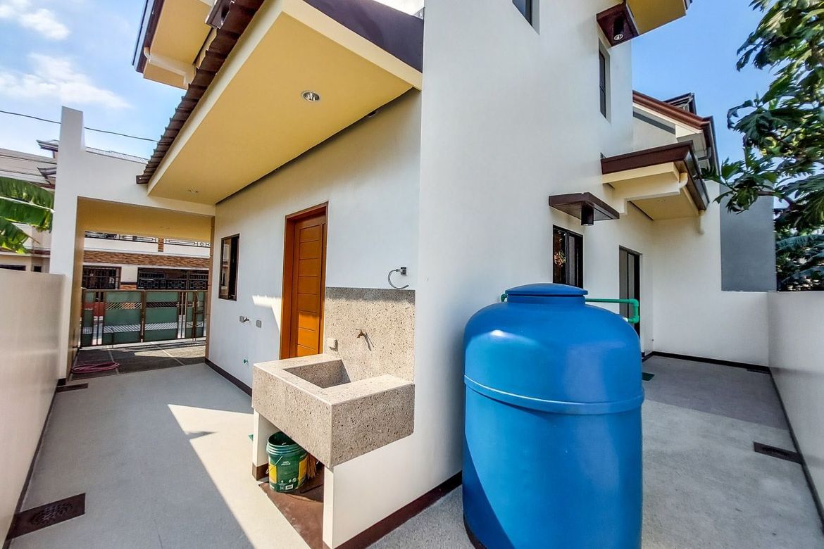 3 Bedroom House for Sale in Anabu I-B, Imus, Cavite – photo 5