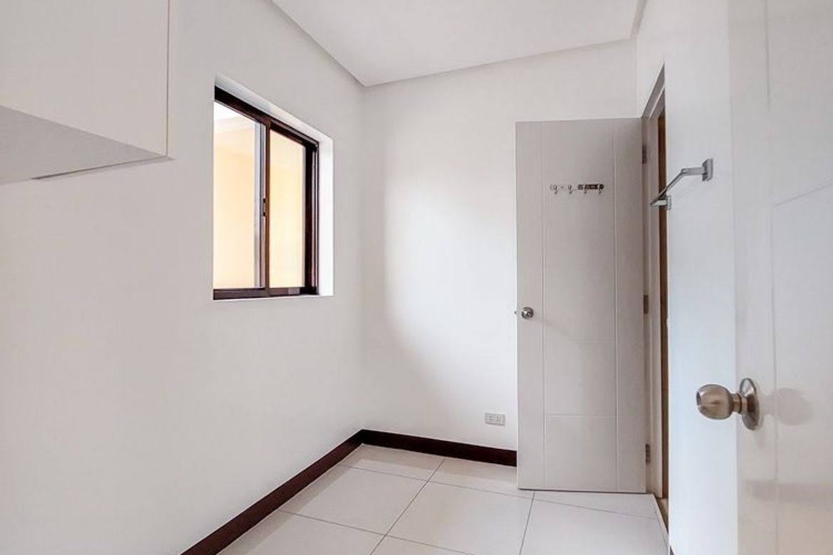 3 Bedroom House for Sale in Anabu I-B, Imus, Cavite – photo 6