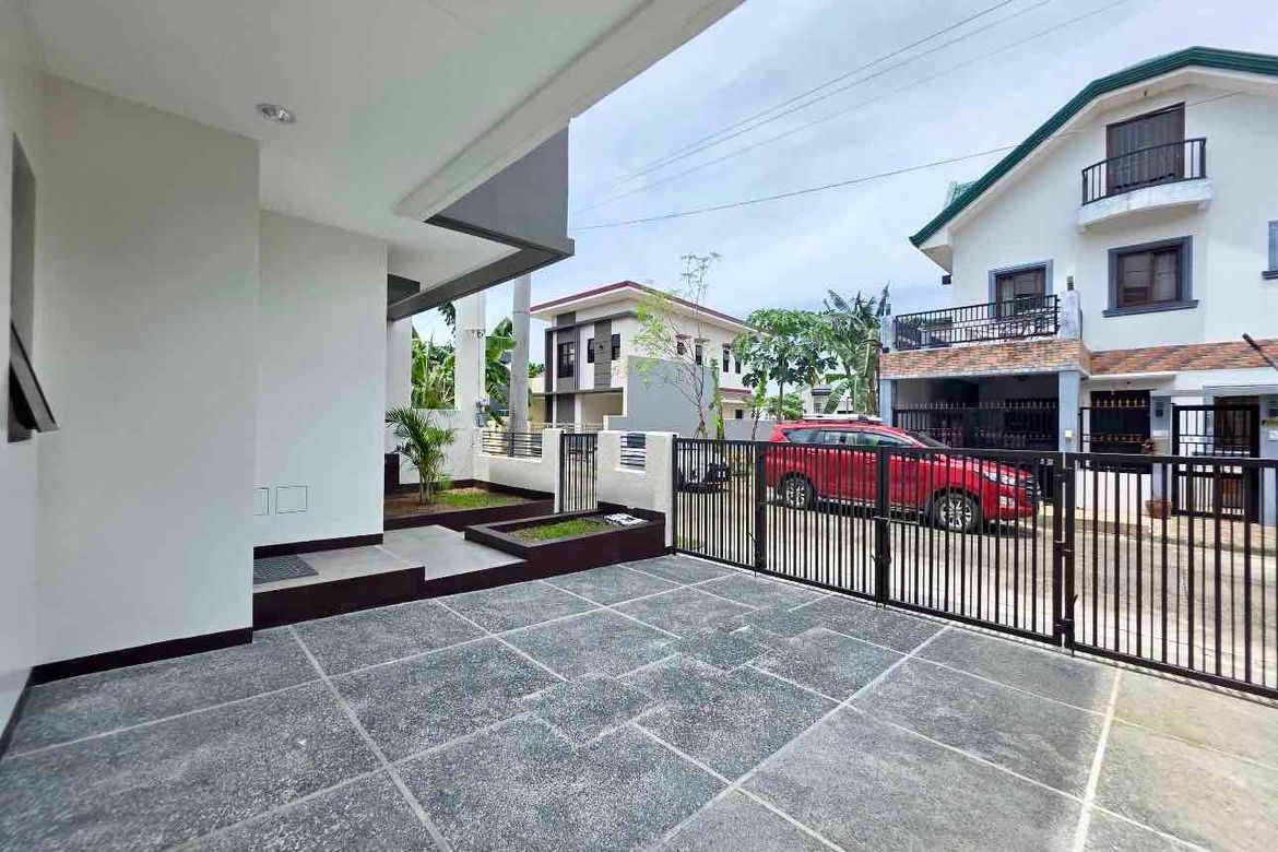 3 Bedroom House for Sale in Anabu I-D, Imus, Cavite – photo 2