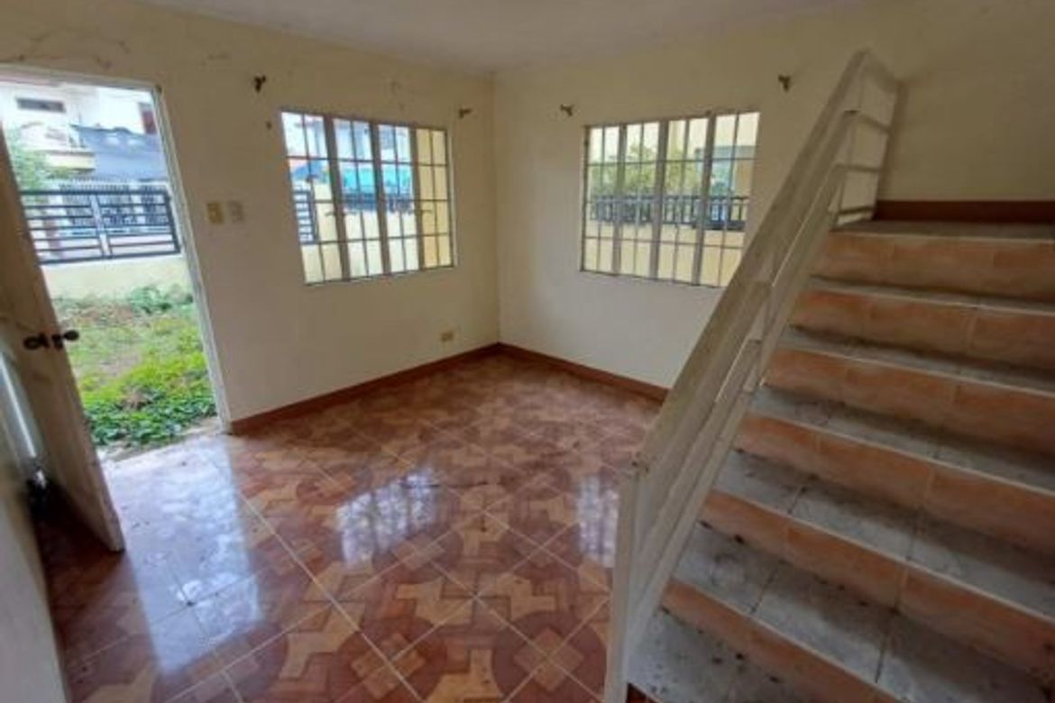 3 Bedroom House for Sale in Anupul, Bamban, Tarlac – photo 2