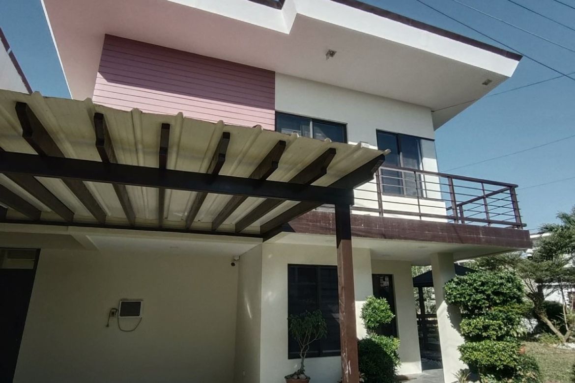 3 Bedroom House for Sale in Asian Leaf, San Francisco, General Trias, Cavite