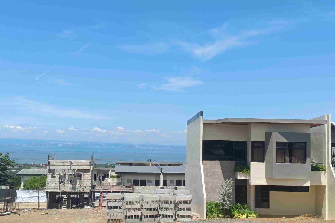 3 Bedroom House for Sale in Aurella Ridge, Pantok, Binangonan, Rizal – photo 3