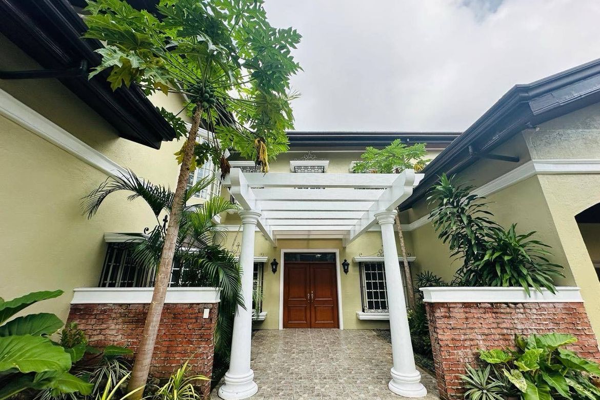 3 Bedroom House for Sale in Ayala Alabang Village, New Alabang Village, Muntinlupa, Metro Manila