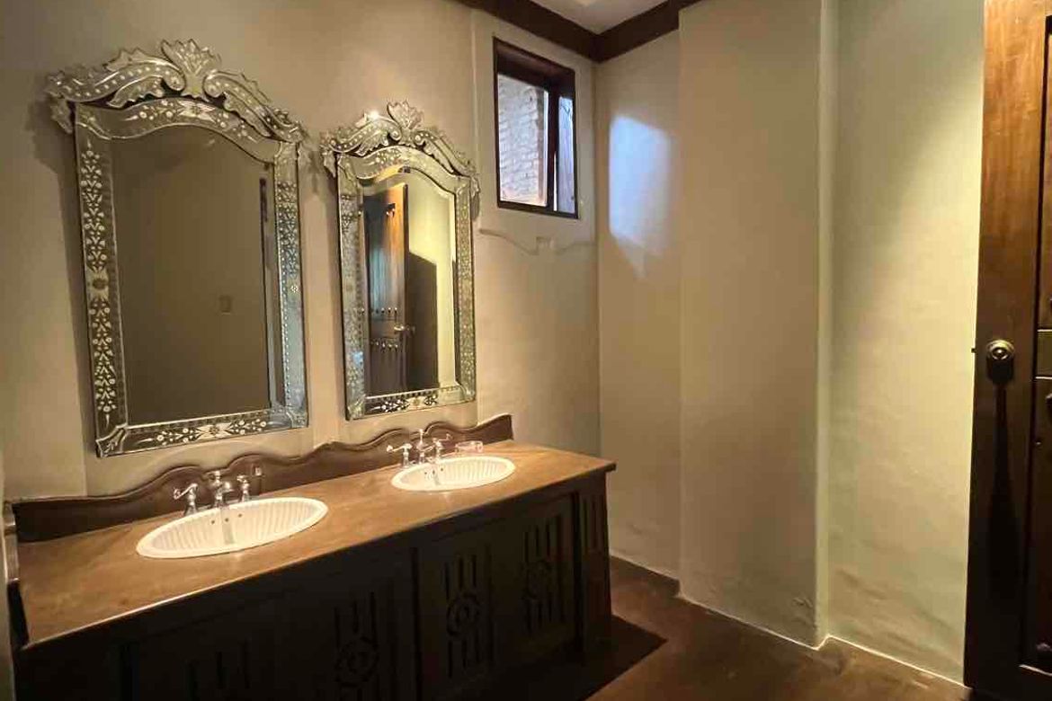 3 Bedroom House for Sale in Ayala Alabang Village, New Alabang Village, Muntinlupa, Metro Manila – photo 8
