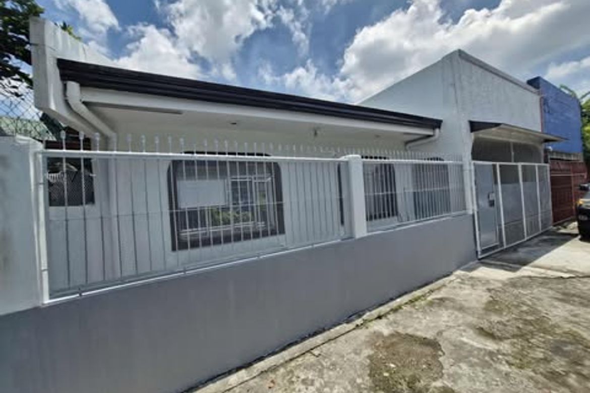 3 Bedroom House for Sale in Bahay Toro, Quezon City, Metro Manila
