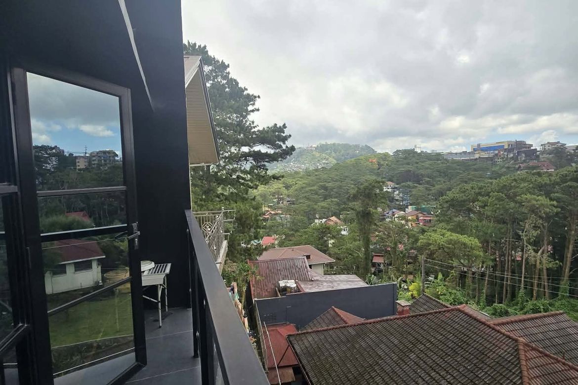 3 Bedroom House for Sale in Bakakeng Central, Baguio, Benguet – photo 3