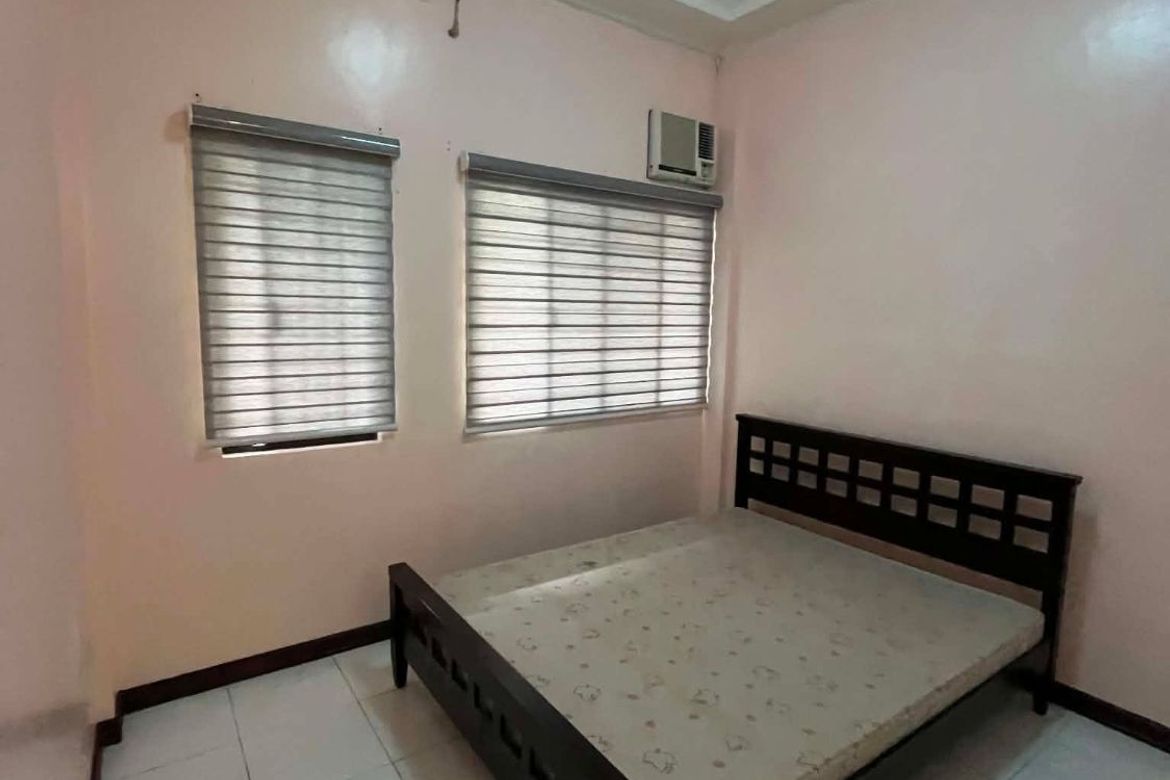 3 Bedroom House for Sale in Balibago, Santa Rosa, Laguna