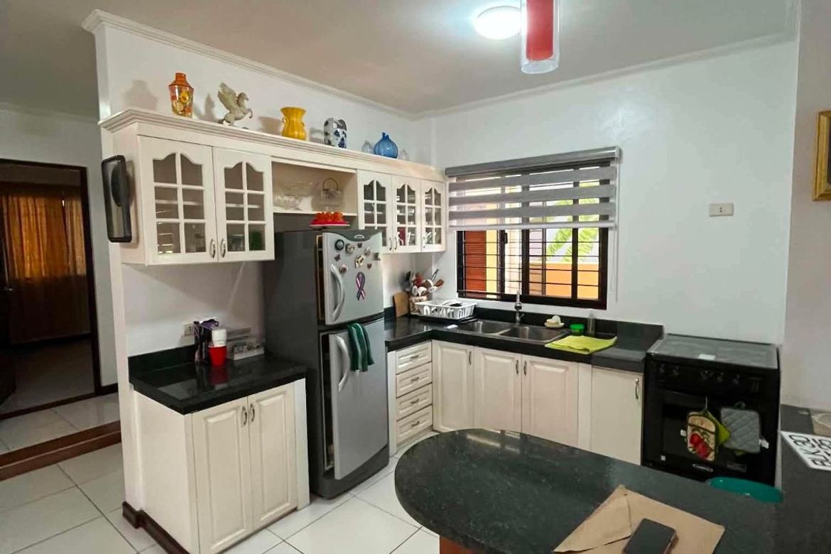 3 Bedroom House for Sale in Balibago, Santa Rosa, Laguna – photo 2