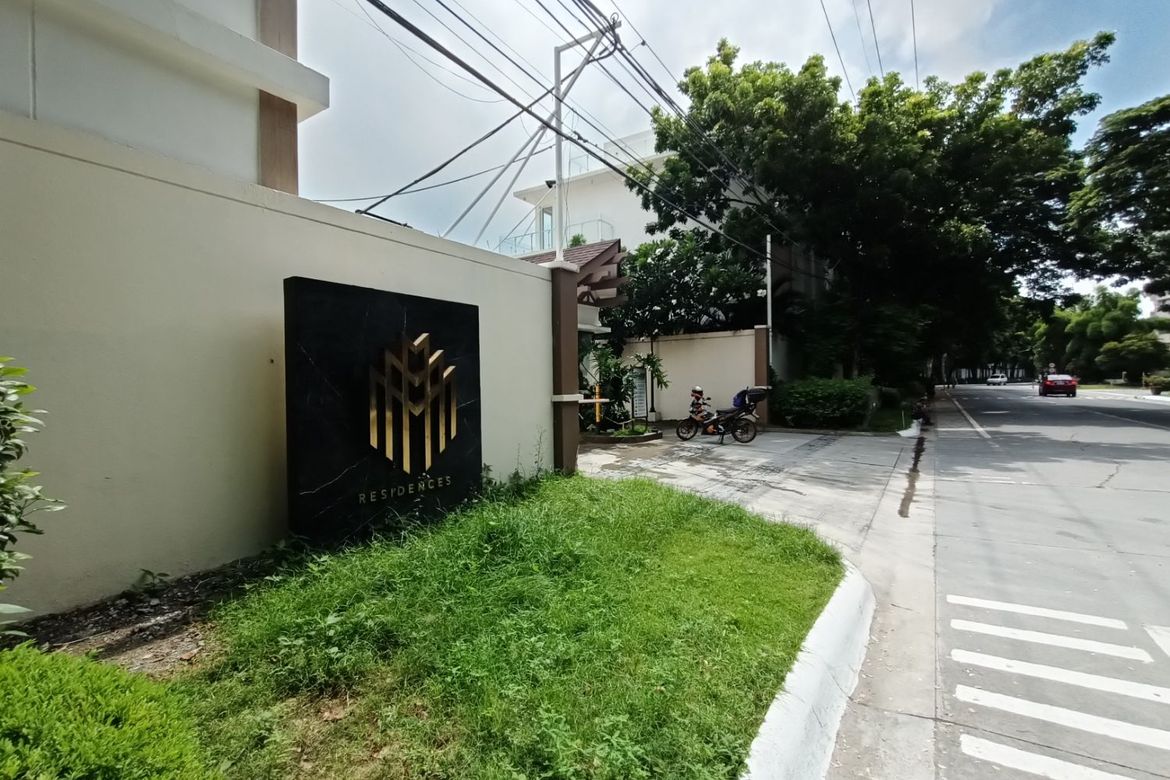 3 Bedroom House for Sale in Bambang, Taguig, Metro Manila – photo 2