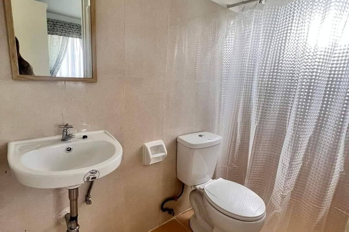 3 Bedroom House for Sale in Barangay 12, Bacolod, Negros Occidental – photo 2