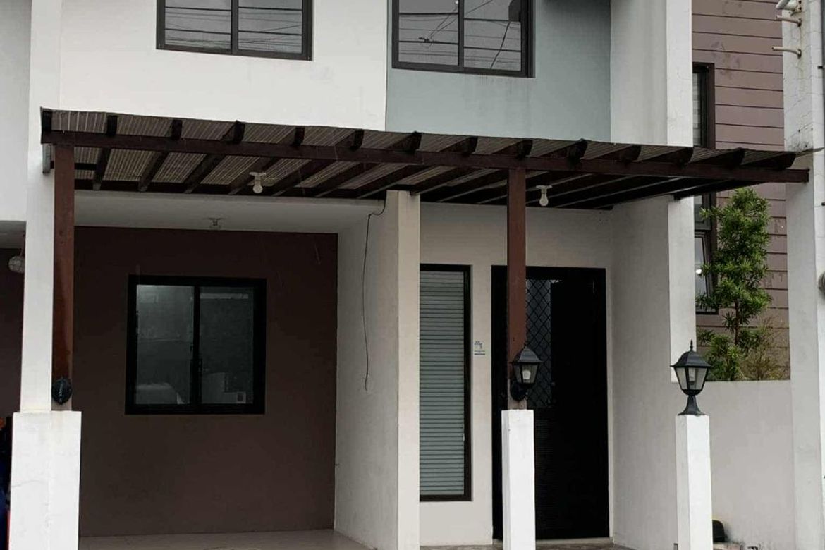 3 Bedroom House for Sale in Barangay 170, Caloocan, Metro Manila