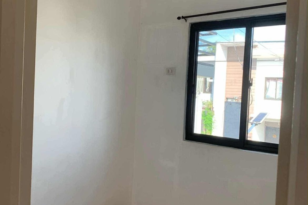 3 Bedroom House for Sale in Barangay 170, Caloocan, Metro Manila – photo 2