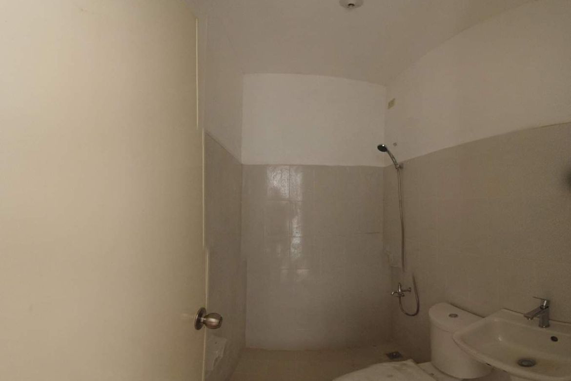 3 Bedroom House for Sale in Barangay 179, Caloocan, Metro Manila – photo 6