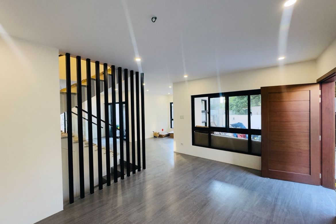 3 Bedroom House for Sale in Batasan Hills, Quezon City, Metro Manila – photo 7