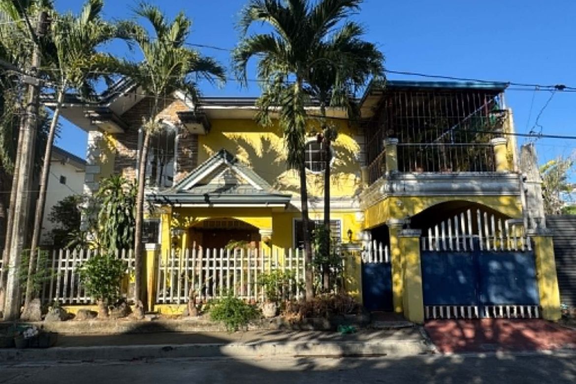 3 Bedroom House for Sale in Batasan Hills, Quezon City, Metro Manila – photo 2