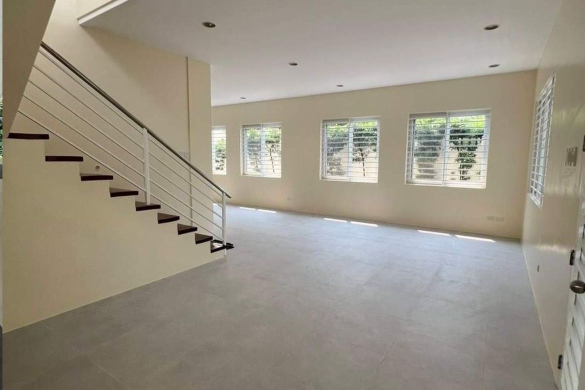 3 Bedroom House for Sale in Batasan Hills, Quezon City, Metro Manila – photo 4