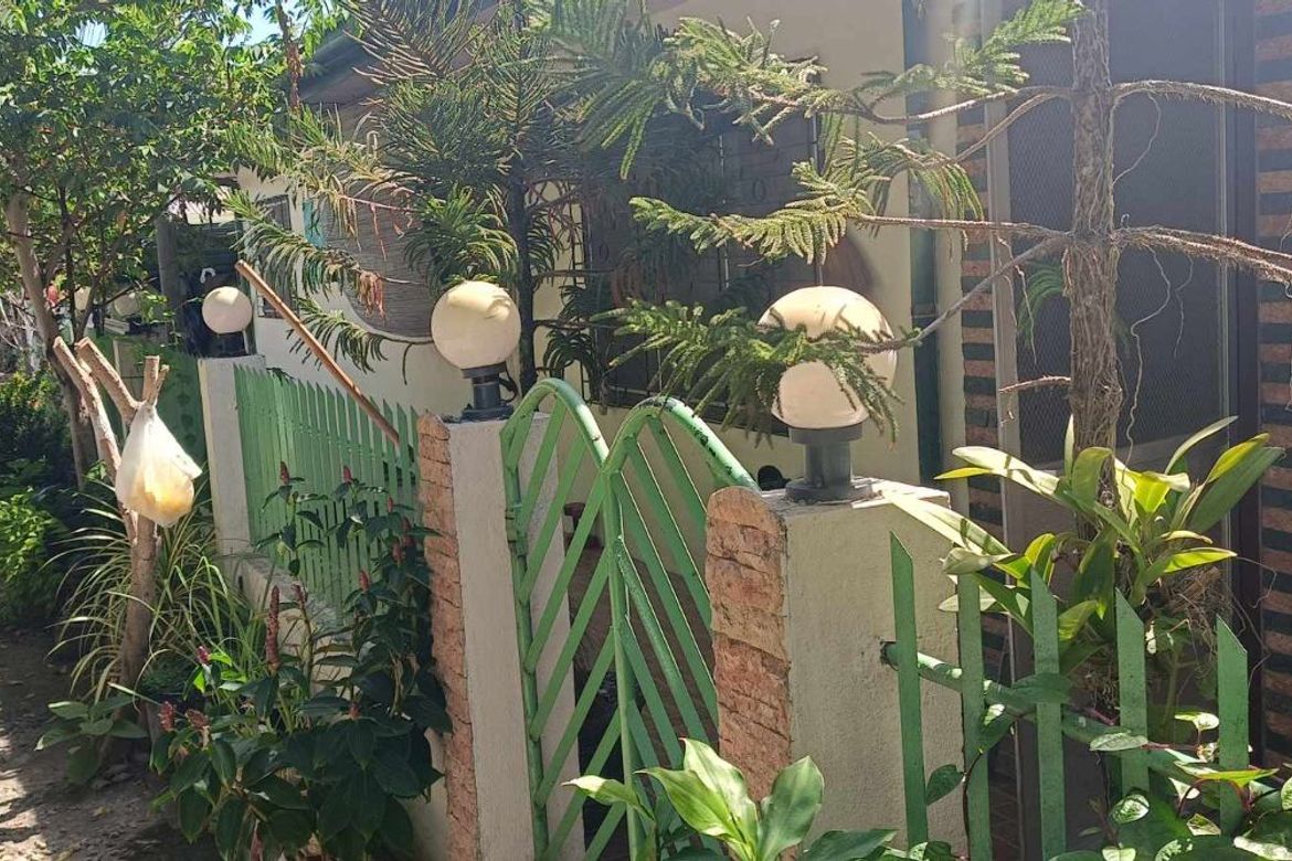 3 Bedroom House for Sale in Batinguel, Dumaguete, Negros Oriental