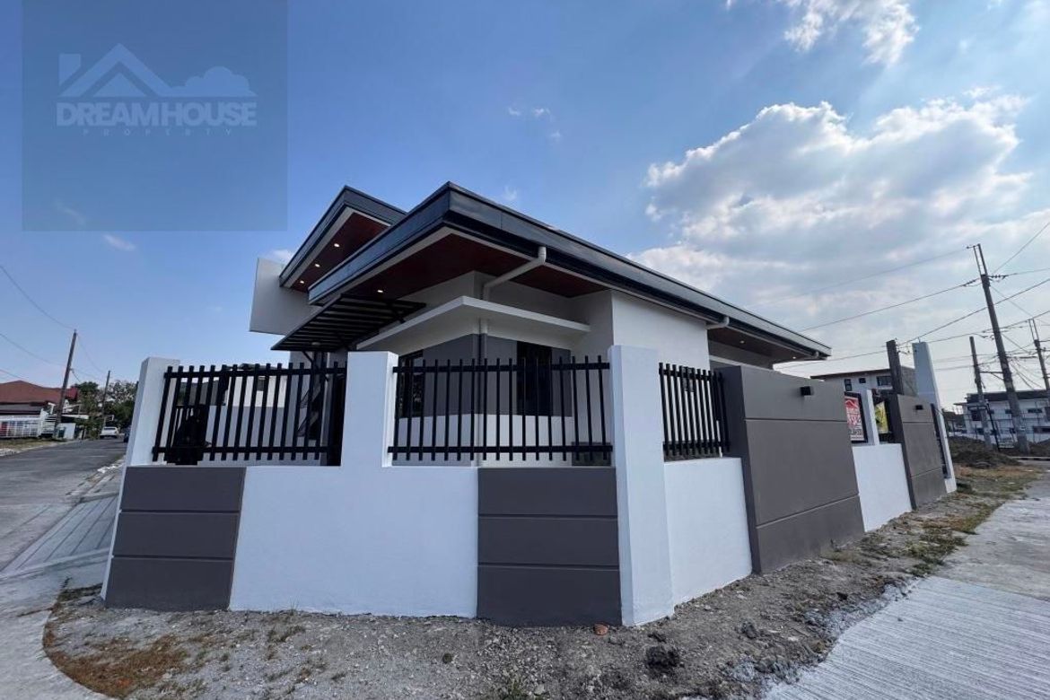 3 Bedroom House for Sale in Bayanan, Bacoor, Cavite – photo 2