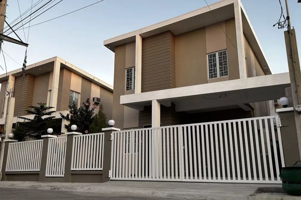 3 Bedroom House for Sale in Bayanan, Bacoor, Cavite – photo 2