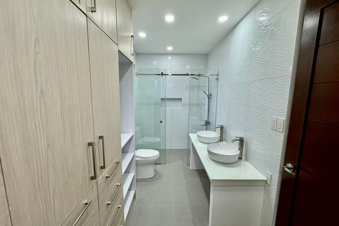 3 Bedroom House for Sale in BF Homes Parañaque, BF Homes, Parañaque, Metro Manila – photo 4